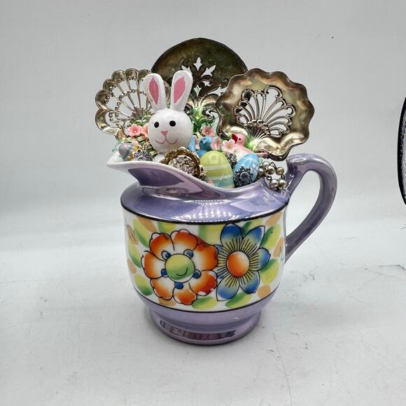 Fancy Pants Bunny Art Assemblage - Tomato Spoon Easter Decor - Picture 8 of 8